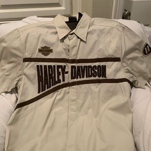 Tan garage shirt in great condition.